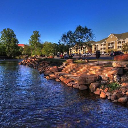 Econo Lodge Pigeon Forge Riverside Extérieur photo