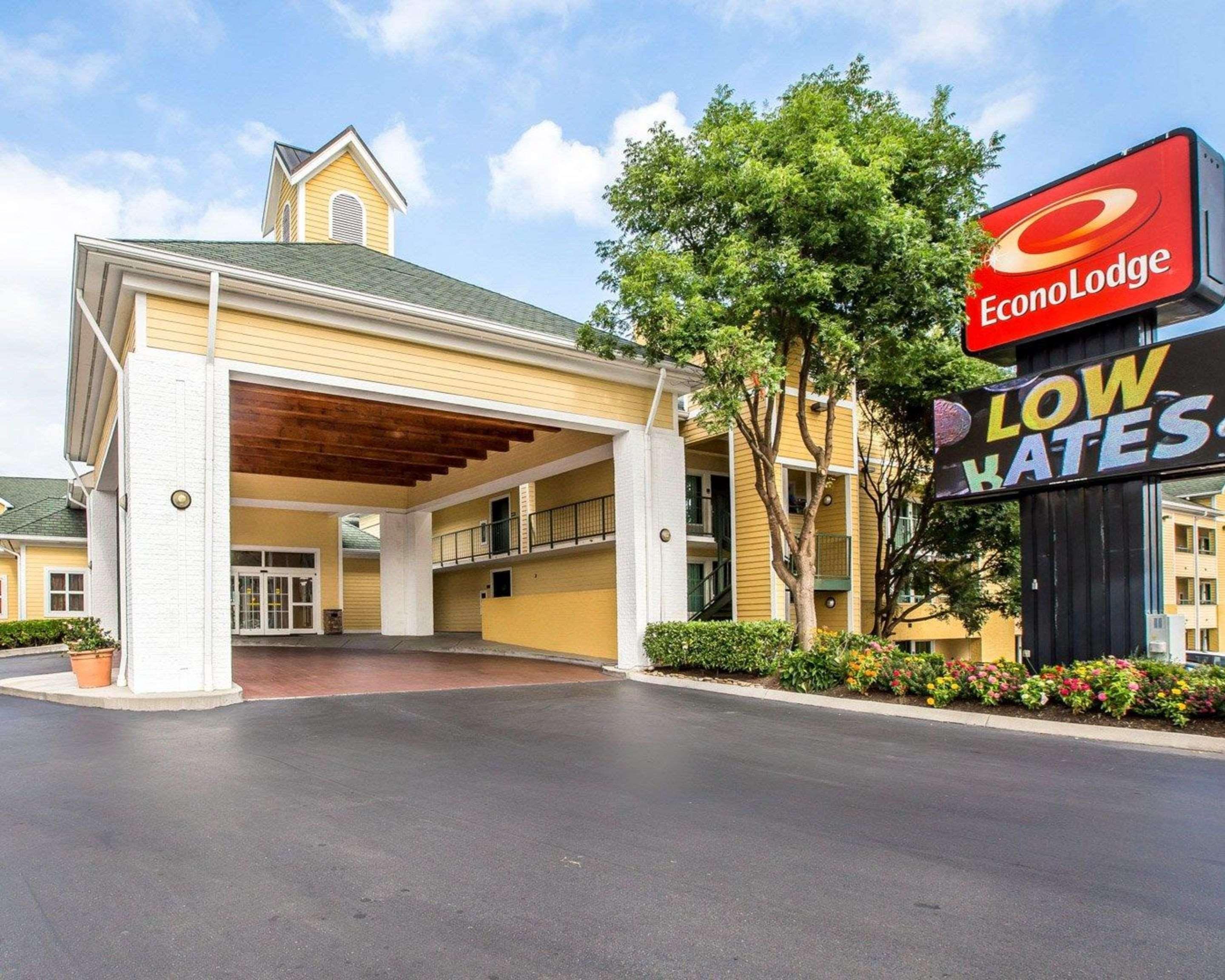 Econo Lodge Pigeon Forge Riverside Extérieur photo